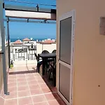 Chilly - Sunny Rooftop Terrace With Ocean View