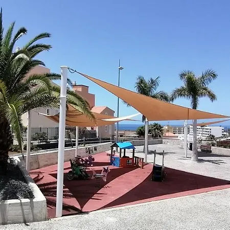 Chilly - Sunny Rooftop Terrace With Ocean View كالاو سالفاجي